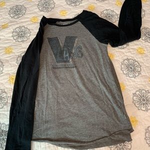 Grey Vans baseball tee